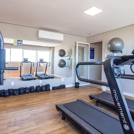 Flat 428 no centro de Cabo Frio a 700m da praia-3